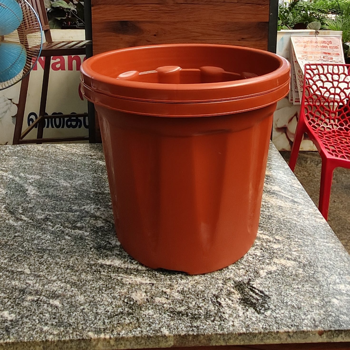 Plastic Pot - Tera - 14 Inch